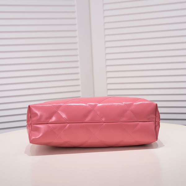 シャネルバッグ内部構造